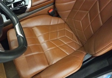 BMW Seria 7 G70 2023 BMW Seria 7 BMW Seria 7 740d xDrive 340 KM G70 Pakiet Connoisseur 3.0, zdjęcie 12