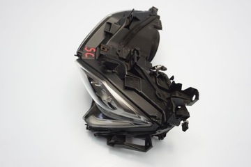 YAMAHA T-MAX 560 20- ФАРА ПЕРЕДНЯЯ ФОНАРЬ