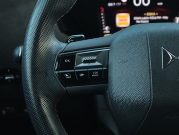 DS 4 II Hatchback 1.6 PureTech 181KM 2022 DS 4 1.6 PureTech, Salon Polska, Serwis ASO, zdjęcie 14