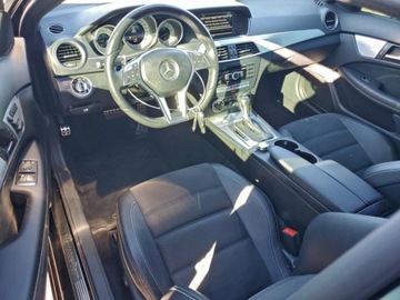 Mercedes Klasa C W205 2015 Mercedes-Benz Klasa C 2015 MERCEDES-BENZ C 250 2.0 Benzyna 241KM, zdjęcie 8