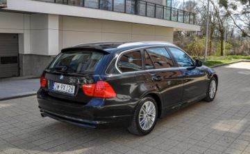 BMW Seria 3 E90-91-92-93 Touring E91 2.0 318i 143KM 2010 BMW Seria 3 Lift 20102011 r. Bezwypadkowy 2.0 Benzyna 143KM, zdjęcie 3