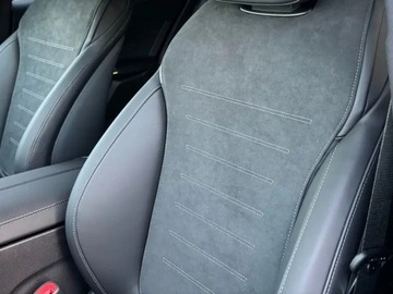 Mercedes GLC C254/X254 Coupe 2.0 200 204KM 2025 GLC Coupe 200 4-Matic AMG Line 2.0 (204KM) 2025, zdjęcie 3