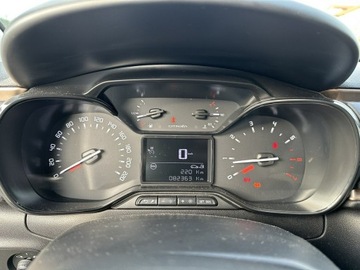 Citroen C3 III Hatchback Facelifting 1.2 PureTech 83KM 2020 Citroen C3 Bezwypadkowy*Tylko 82000km*Navi*Kamera, zdjęcie 21