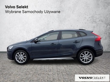 Volvo V40 II Cross Country Facelifting 2.0 T4 190KM 2018 Volvo V40 Salon PL FV23 Summum T4 AWD 190KM Skóra, zdjęcie 4