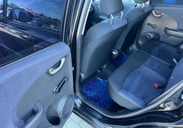 Honda Jazz III 1.2 i-VTEC 90KM 2011 Honda Jazz 1.2Benz.90KM Klima AluNowe Opony Kurtyny ESP Faktura Gwarancja, zdjęcie 9