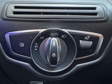 Mercedes GLC C254/X254 2022 Mercedes-Benz GLC 2.0 Benzyna 197KM, zdjęcie 24