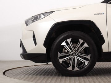 Toyota RAV4 V SUV 2.5 Hybrid Dynamic Force 218KM 2021 Toyota RAV 4 2.5 Hybrid, Salon Polska, Serwis ASO, zdjęcie 13
