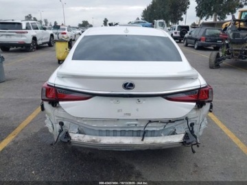 Lexus ES VII (XV70) 2021 Lexus ES 2021 Lexus ES ES 300h FWD 2.5 Benzyna 176KM, zdjęcie 5