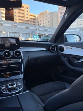 Mercedes Klasa C W205 Kabriolet Facelifting 1.5 200 184KM 2018 Mercedes-Benz Klasa C 200 1.5 4MATIC 9G-TRONIC 184KM 2018r, zdjęcie 14