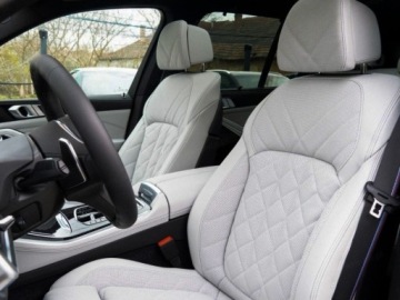 BMW X5 G05 SUV Facelifting 3.0 30d 298KM 2026 BMW X5 xDrive30d Sport Suv 3.0 (298KM) 2026, zdjęcie 5