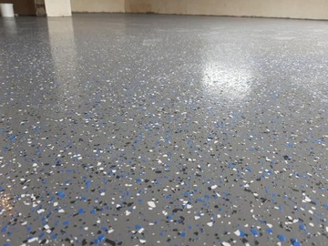 Эпоксидная смола с гаражом в гараже.