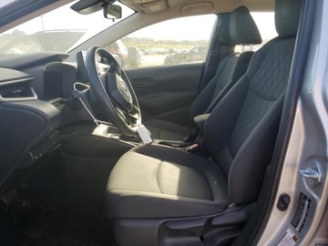 Toyota Corolla XII Sedan Facelifting 1.8 Hybrid 140KM 2022 Toyota Corolla LE 2022 1.8L 1.8 Hybryda 139KM, zdjęcie 7