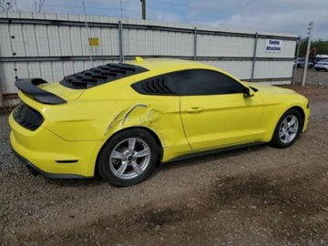 Ford Mustang VI 2021 Ford Mustang 2021r, 2.3L 2.3 Benzyna 310KM, zdjęcie 2