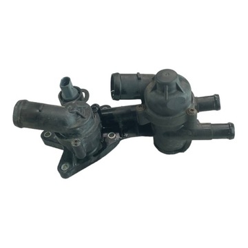 Корпус термостата Audi VW Seat Skoda 03C121118D