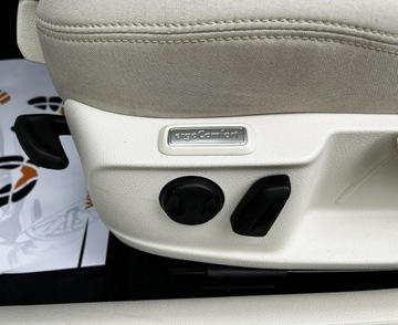 Volkswagen Passat B8 Variant 1.4 TSI 125KM 2015 Volkswagen Passat 1.4 Benzyna / Lift / Navi, zdjęcie 31