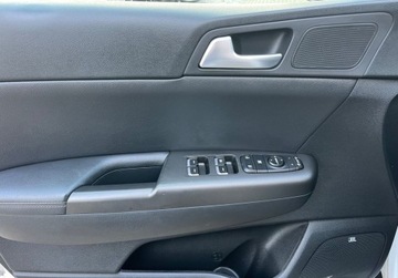 Kia Sportage IV SUV Facelifting 1.6 GDI 132KM 2021 Kia Sportage BLACK EDITION 1.6Ben.132KM 6Bieg.FulLed Navi Kamera Panor.Opl, zdjęcie 23