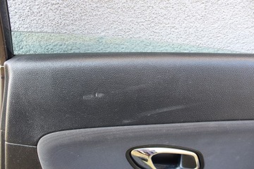 DVEŘE PRAVÝ ZADNÍ KIA CEED II KOMBI 2012-2016 R