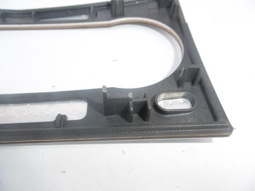 РАМА, КРЫШКА ВОЗДУШНОЙ ПАНЕЛИ MERCEDES W204 C-CLASS