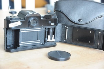 Rolleiflex SL35Me + Planar 1,8/50 в кейсе