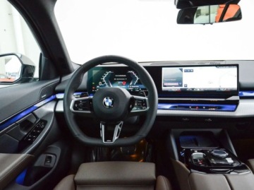 BMW Seria 5 G90-91 Sedan 2.0 20d 197KM 2025 BMW Seria 5 BMW 520d xDrive Limuzyna 2.0 Hybryda 197KM, zdjęcie 31