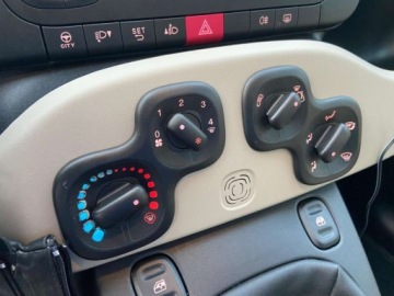 Fiat Panda III VAN 1.2 69KM 2013 Fiat Panda 1.2 Benzyna 5-Drzwi Klimatyzacja Kamera Cofania 1-Wlasciciel, zdjęcie 19