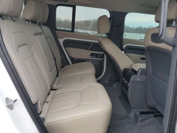 Land Rover Defender IV (L663) 2021 Land Rover Defender 110 SE 2021 3.0l 3.0 Benzyna 395KM, zdjęcie 11