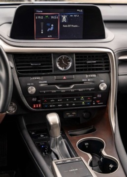 Lexus RX IV 2021 Lexus RX Lexus RX IV Lexus RX350 IV 3.5 RX350 V6 277KM 3.5 Benzyna 277KM, zdjęcie 15