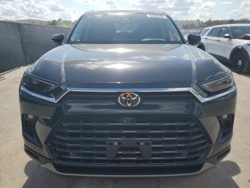 Toyota 2024 Toyota Grand Highlander XLE 2024 2.4l 2.4 Benzyna 265KM, zdjęcie 5