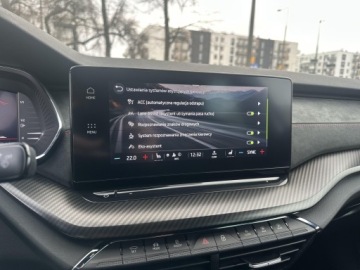 Skoda Octavia IV RS Kombi 2.0 TSI 245KM 2022 Skoda Octavia RS 2.0 TSI 245KM Pakiet Selection La, zdjęcie 19