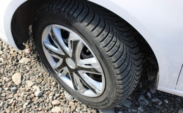 Volkswagen Caddy III Kombi Facelifting 1.6 TDI 102KM 2014 Volkswagen Caddy 1.6D 102KM przeb.163tys klima hak ksiazka 1.6 Diesel, zdjęcie 12