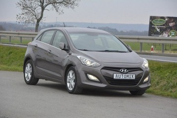 Hyundai i30 II Hatchback 5d 1.4 MPI 100KM 2012 Hyundai i30 1.4 MPI Benzyna gwarancja przebiegu, zdjęcie 12