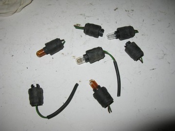 GOLF PASSAT B5 BORA OPRAWKA GNIAZDO KIERUNKOWSKAZU