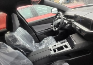 Opel 2025 Opel Grandland Opel Grandland 73kWh rata ok 800zl netto Elektryczny 213KM, zdjęcie 1