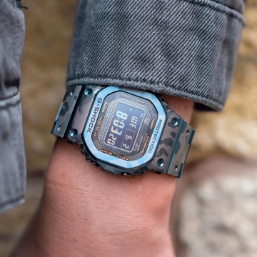 Zegarek Casio G-Shock GMW-B5000TCF-2ER BLUETOOTH