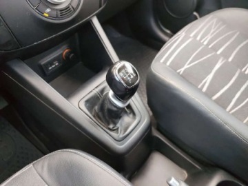 Kia Venga Mikrovan 1.6 DOHC CVVT 125KM 2014 Kia Venga 1.6 Benzyna 125KM, zdjęcie 14