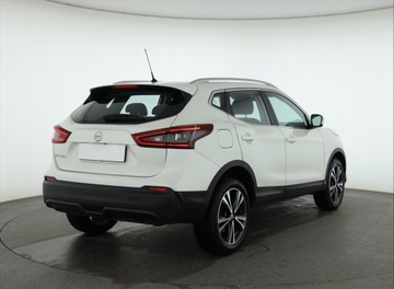 Nissan Qashqai II Crossover Facelifting 1.3 DIG-T 140KM 2021 Nissan Qashqai 1.3 DIG-T, Salon Polska, zdjęcie 4