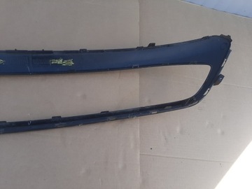 НАКЛАДКА ЦЕНТРАЛЬНОЙ РЕШЕТКИ FORD KUGA MK2 LIFT 13-17 ST