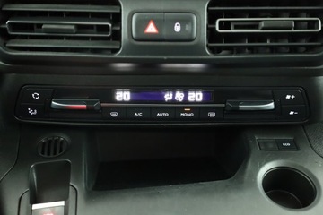 Citroen Berlingo III Osobowy M 1.2 PureTech 131KM 2020 Citroen Berlingo 1.2 PureTech, Salon Polska, zdjęcie 13