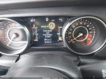 Jeep Wrangler IV 2021 Jeep Wrangler Unlimited Sahara 2021 3.6 Benzyna 285KM, zdjęcie 10