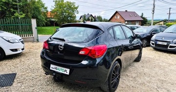 Opel Astra J Hatchback 5d 1.4 Turbo ECOTEC 120KM 2012 Opel Astra BENZYNA nawigacja 5 DRZWI PARKTRONIC okazja polecamy, zdjęcie 15