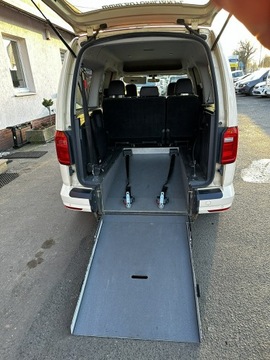 Volkswagen Caddy IV Kombi Maxi 2.0 TDI SCR BlueMotion Technology 102KM 2020 Volkswagen Caddy niepełnosprawnych rampa inwalida, zdjęcie 6