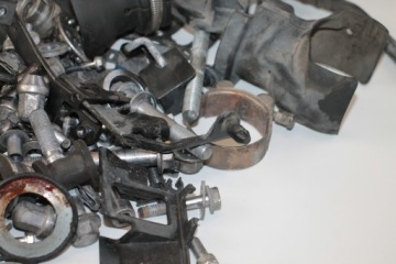 ВИНТ TRIUMPH TROPHY 1215 SE 12-17 УСТАНОВОЧНЫЕ ВИНТЫ