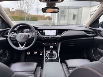 Opel Insignia I Sports Tourer Facelifting 2.0 CDTI Ecotec 170KM 2017 Opel Insignia 2.0 CDTI 170KM, 4x4, intellux, hak, skora, navi, bogata opcj, zdjęcie 6