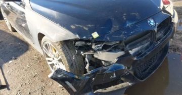 BMW Seria 3 F30-F31-F34 Limuzyna Facelifting 2.0 330i 252KM 2018 BMW Seria 3 jezdzacy, 4x4 2,0benz. automat KUPIONY w transporcie do PL, zdjęcie 2