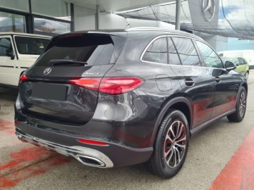 Mercedes GLC C254/X254 Coupe 2.0 220d 197KM 2025 GLC 220 d 4-Matic Avantgarde 2.0 (197KM) 2025, zdjęcie 4