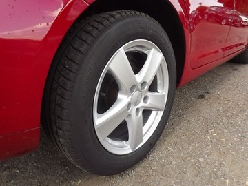 Volkswagen Golf VI Variant 1.6 TDI-CR DPF BlueMotion 105KM 2010 Volkswagen Golf Automatyczna skrzynia biegów DSG, zdjęcie 14