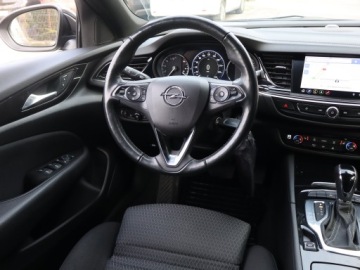 Opel Insignia II Sports Tourer Facelifting 2.0 Diesel 174KM 2022 Opel Insignia 2.0 CDTI, Salon Polska, zdjęcie 6