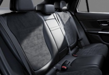 Mercedes GLC C254/X254 Coupe 2.0 220d 197KM 2025 Mercedes-Benz GLC 220 d 4MATIC Pakiet AMG Premium 2.0 Diesel 197KM, zdjęcie 6