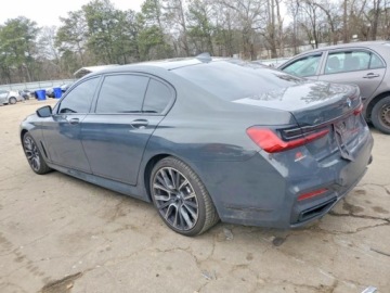 BMW Seria 7 G70 2022 BMW Seria 7 BMW serii 7 750i xDrive Sedan z 2022 roku , od ubezpieczalni, zdjęcie 3