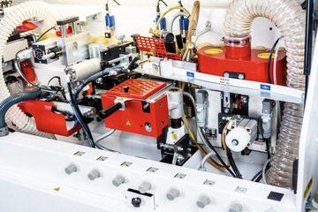 Кромкооблицовочный станок LANGE B80 KF, предварительная полировка